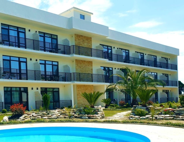 Отель Club Resort Hotel Oasis / Оазис Пицунда