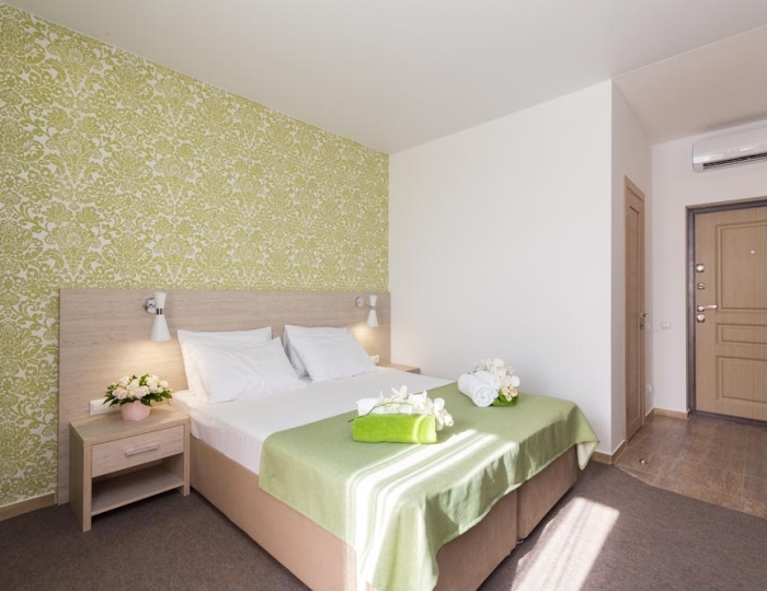 Семейный 4-местный 2-комнатный - Отель Club Resort Hotel Oasis / Оазис Пицунда